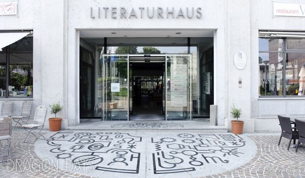 3. Tag - 9 Literaturhaus Eingang
